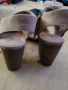 TOMS Women's Suede Block Heel Sandals in Taupe